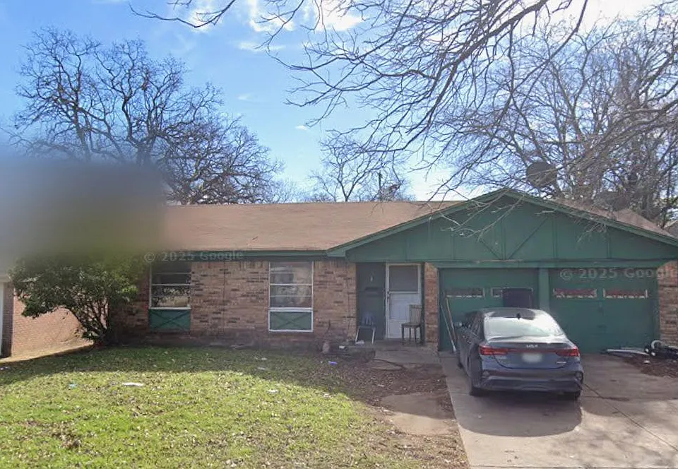 5604 Macarthur Dr