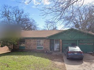 5604 Mac Arthur Dr, Fort Worth, TX 76112