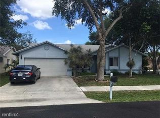 5800 NW 37th Ave, Coconut Creek, FL 33073