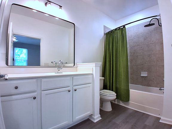 5th image of 1225 Blakeway St Unit 1303