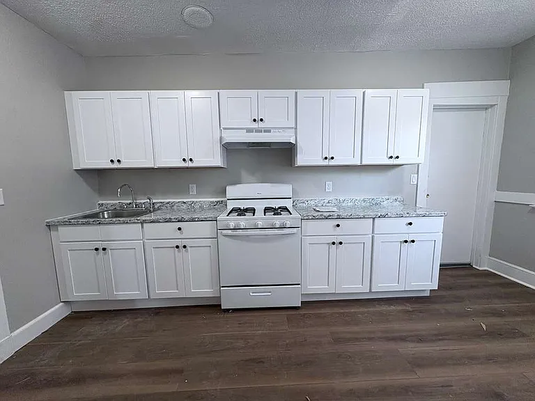401 Sherman Ave #66A — Photo 1