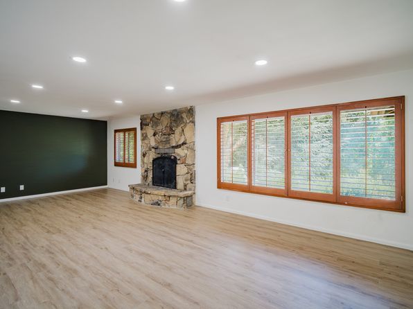 39218 Oak Glen Rd, Oak Glen, CA