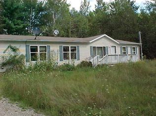 4828 Cedar Dr, Gladwin, MI 48624