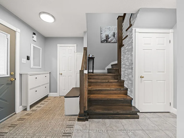 52 Moir Cres — Photo 13