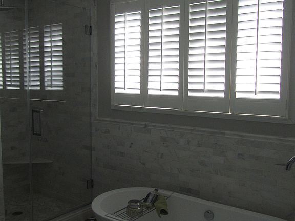 5th image of 3456 Washington Dr