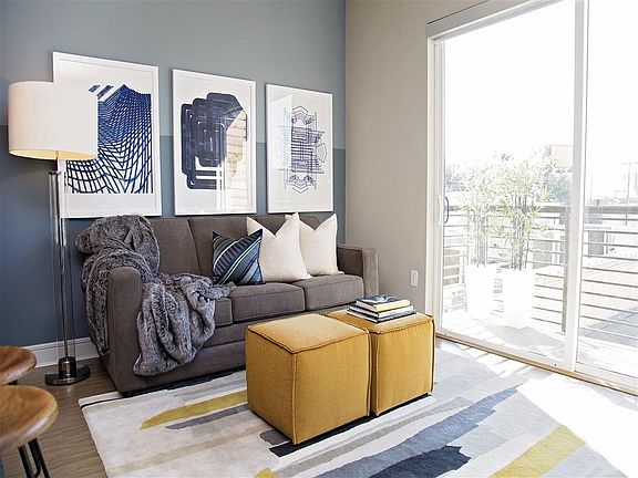 5th image of 806 Jackson Hill St #109.2