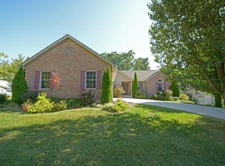 176 Berkshire Loop, Crossville, TN 38558