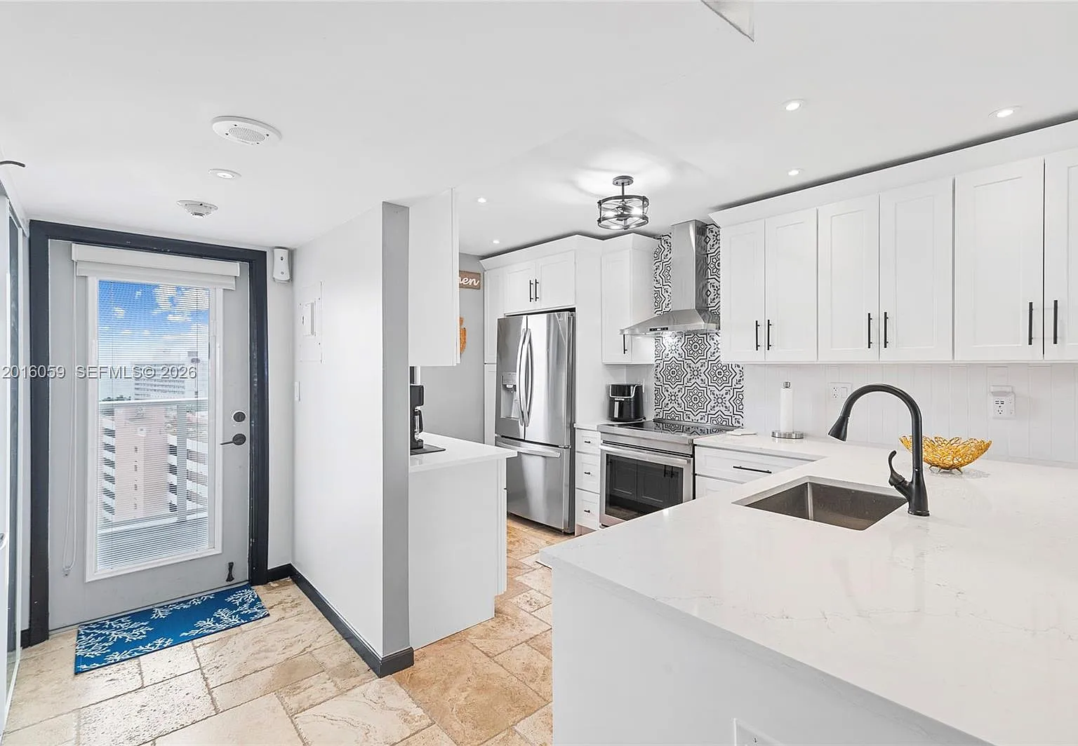 Waterbury Condo — Photo 3