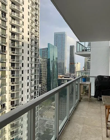 1050 Brickell Ave #2802 — Photo 5