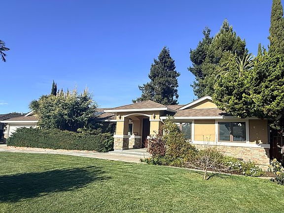 2nd image of 4575 Northdale Dr