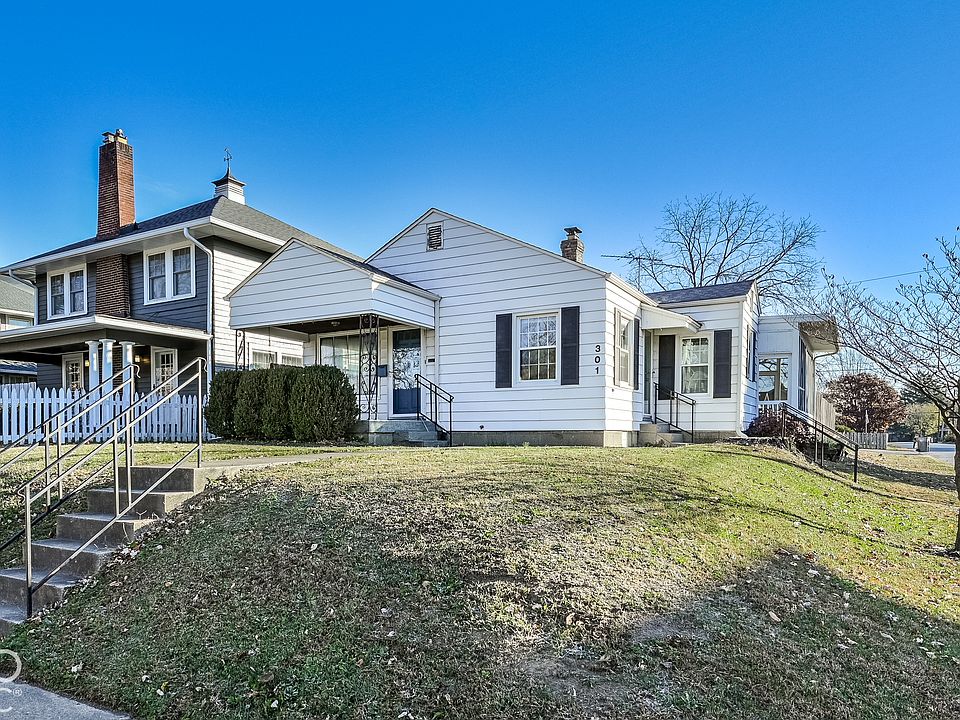 1st image of 301 N Ridgeview Dr
