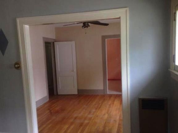 5th image of 147 E Tibbitts St