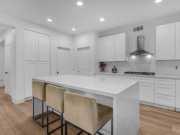 4th image of 83629 Nicklecreek Dr