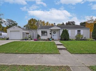 1822 E Irvington Ave, South Bend, IN 46614