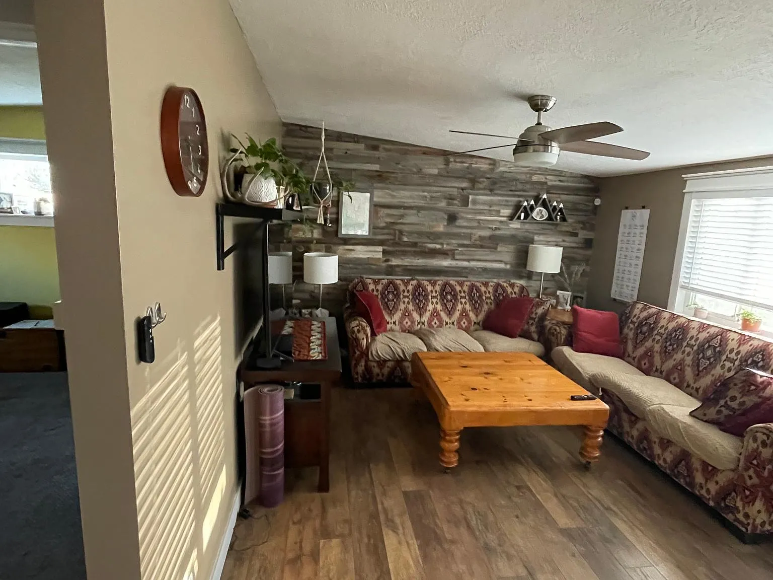 3 bed, 1200 sqft, $1,500 — Photo 4