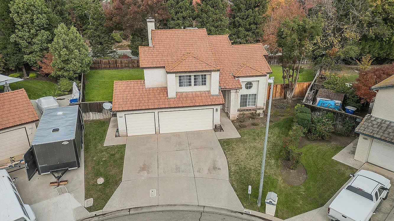 9659 N Shenandoah Lane photo 1