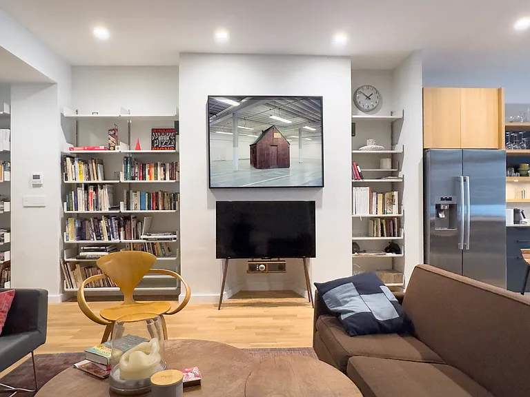 21 Bleecker St #1E — Photo 3