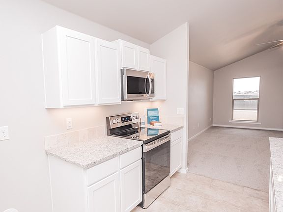 5th image of 200 E 100th St #493FA7