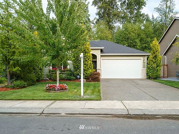 2nd image of 16417 82nd Ave E