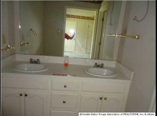 10402 Clearview Ave, Baton Rouge, LA 70811