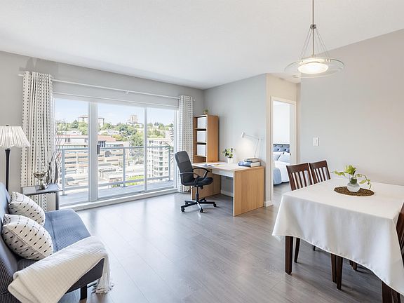 5th image of 14 Begbie St #1904