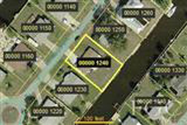 2nd image of 375 Bamboo Dr