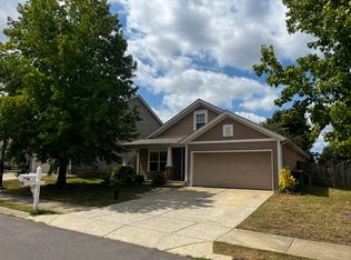 1017 Lexington Farms Dr, Spring Hill, TN 37174