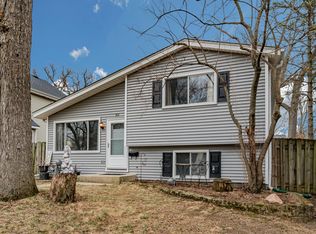 511 Belleview Ave, West Chicago, IL 60185