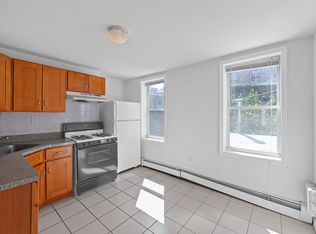 295 Grove St APT 2, Jersey City, NJ 07302