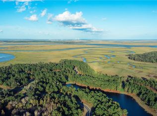 190 Bridge View Ln, Waverly, GA 31565