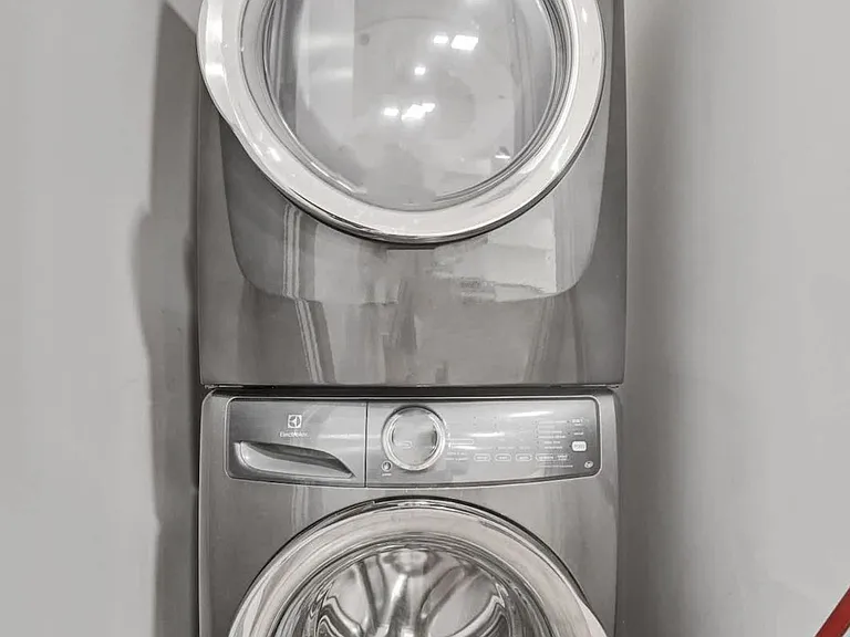 Washer/Dryer