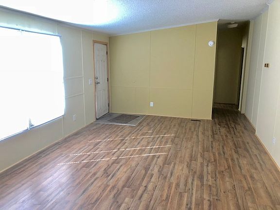 2nd image of 3163 Tall Oaks Dr