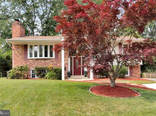 7004 Vagabond Dr, Falls Church, VA 22042