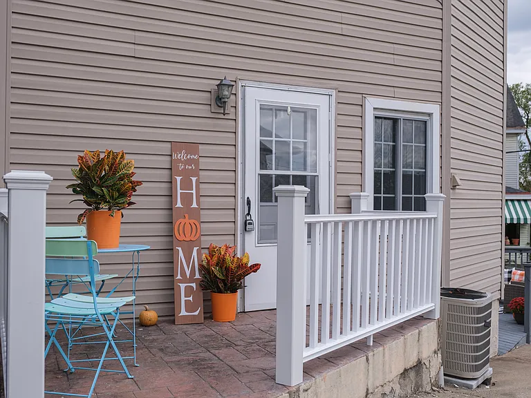 82 Dilworth St — Photo 24