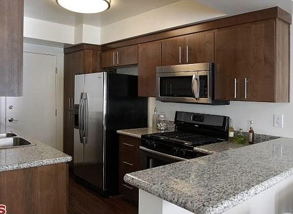 4th image of 133 N Almont Dr APT 105