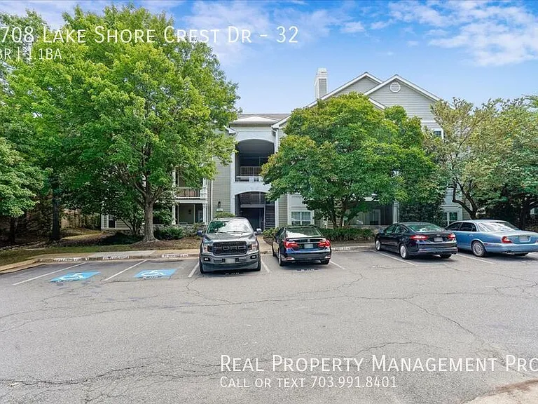 1708 Lake Shore Crest Dr #32 — Photo 30