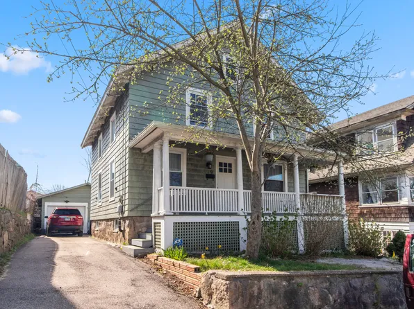 19 Bragaw Street, New London, CT 06320