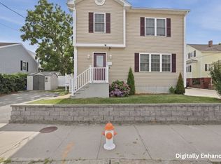 414 Bay St, Fall River, MA 02724