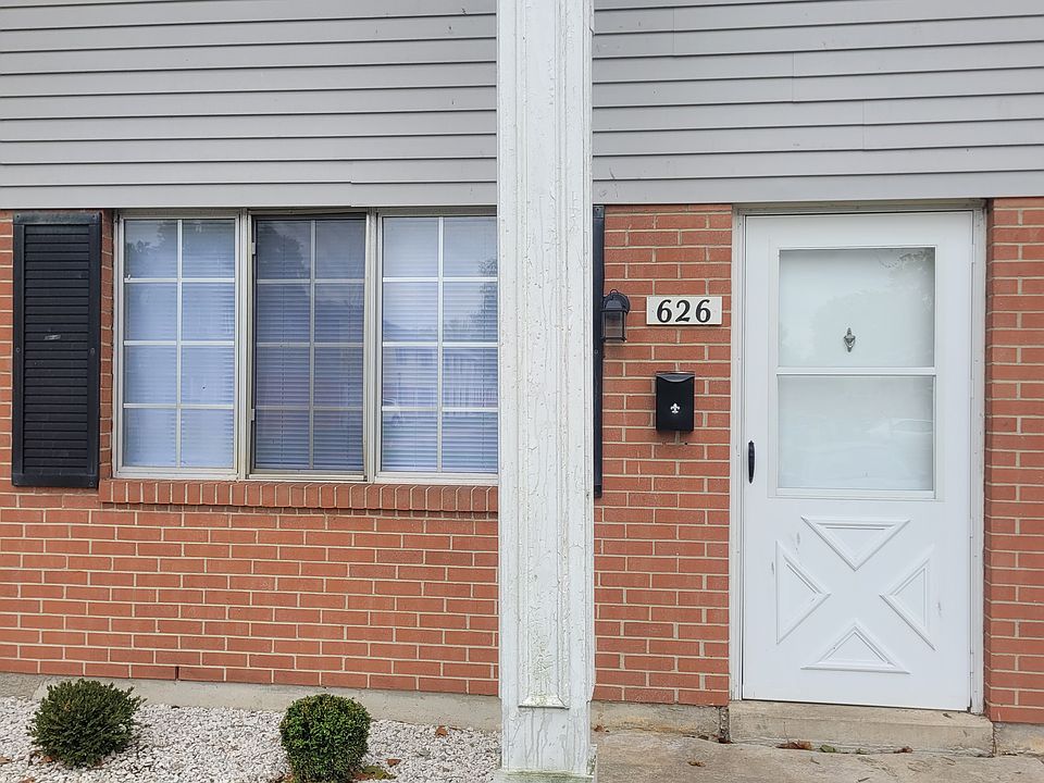 1st image of 626 W Walnut St