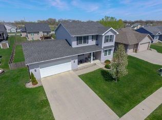 1035 Cherokee St, Nevada, IA 50201