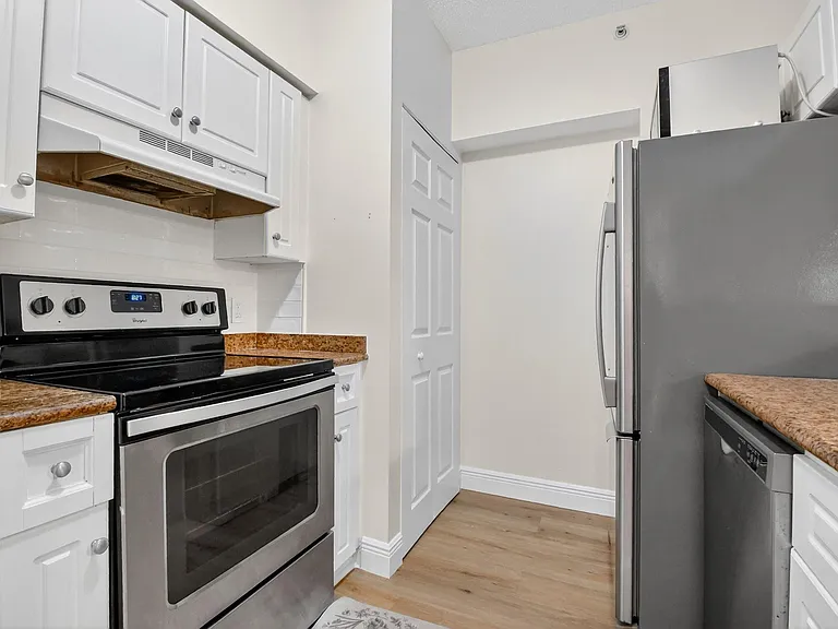 3212 Tuscany Way #3212 — Photo 16