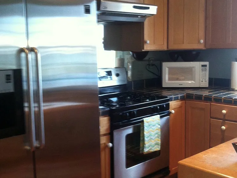 1301 W Dakota Ave #4 — Photo 5