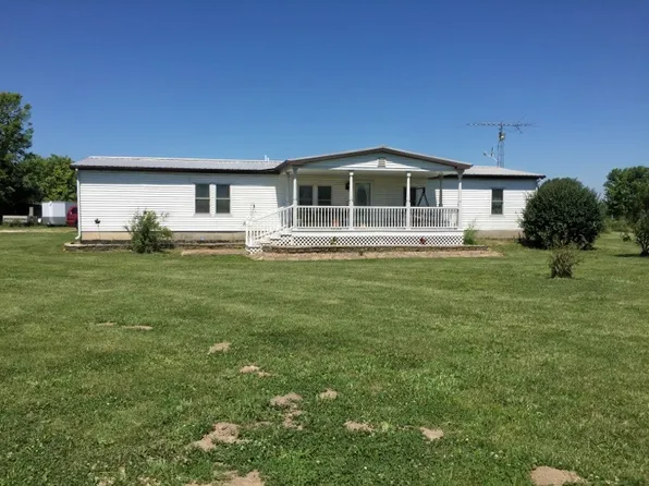 13333 N 1000th Rd, Effingham, IL 62401