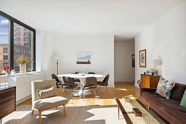 Rented by Compass | media 2