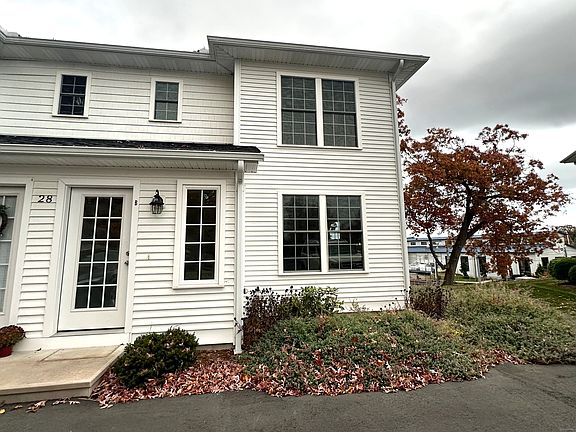 2nd image of 8 Rogers St #B