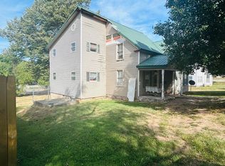 209 N Myrtle St, Pierce City, MO 65723