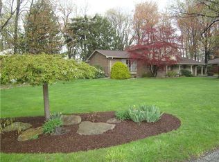 3034 McClellan Dr, Greensburg, PA 15601