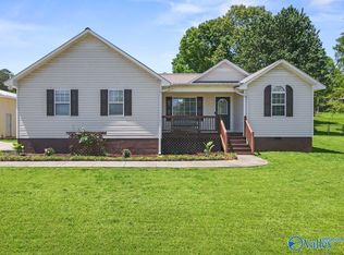90 Obrian Cir, Guntersville, AL 35976