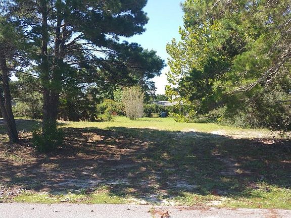 4th image of 626 Malaga Pl