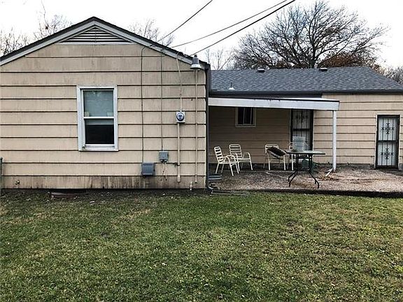 4th image of 6023 College Ave